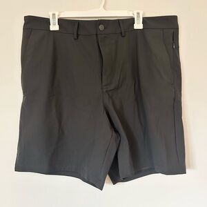 Old Navy Men's Charcoal Flat Front Shorts
